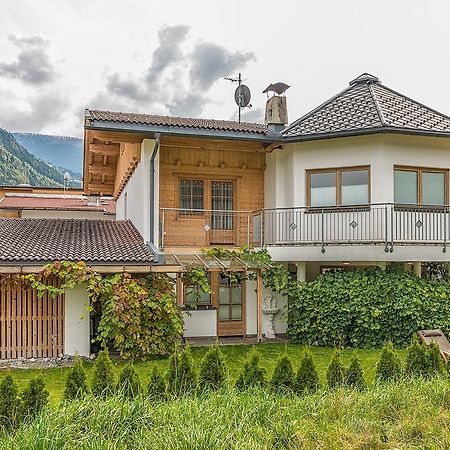 Sportchalet Zillertal Uderns Exterior photo